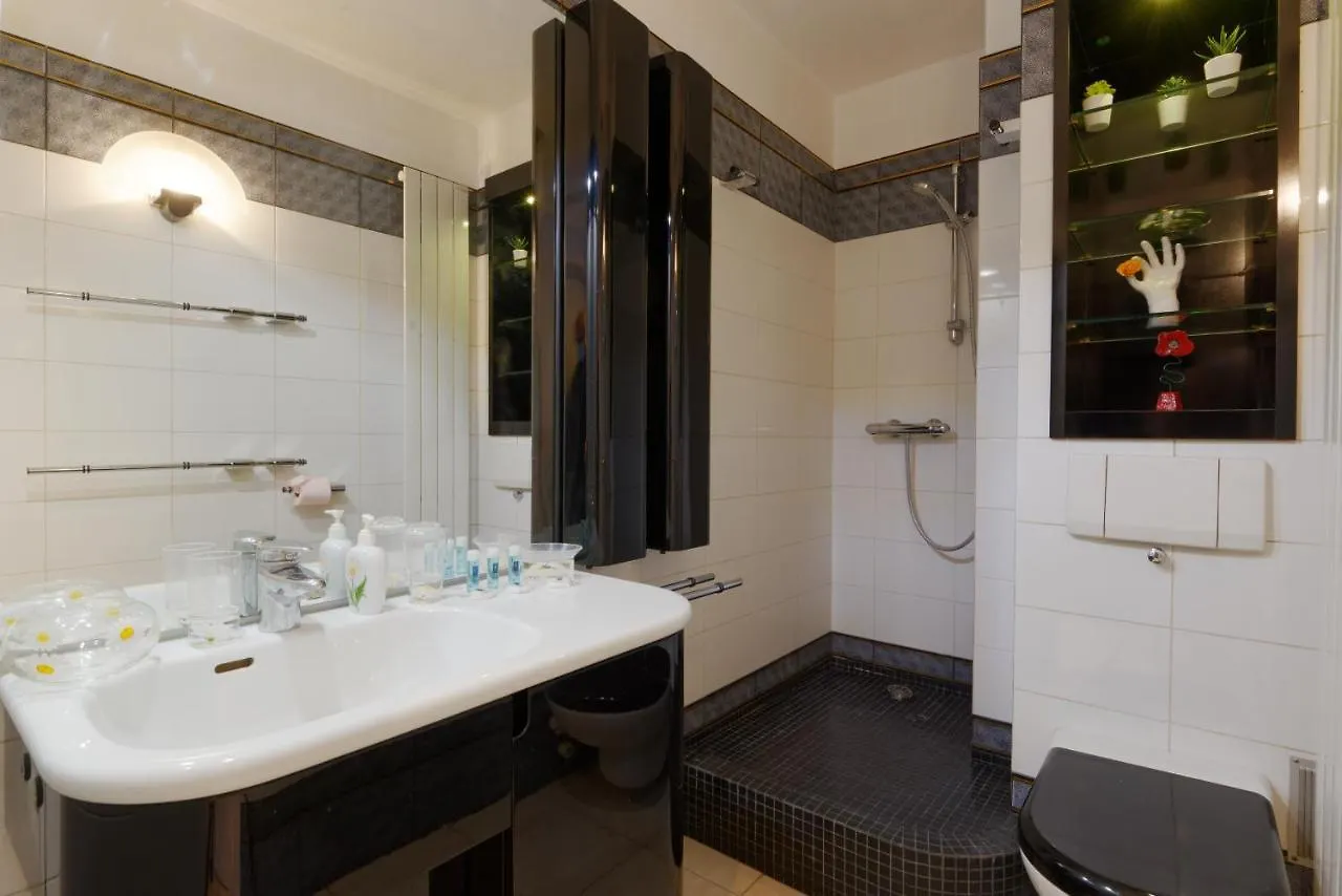 Appartement Le Marceau - Super Studio haut de gamme à Marseille 0*,